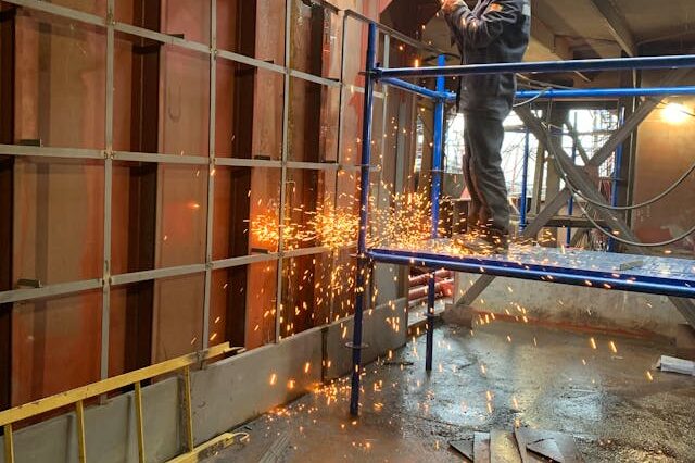 pexels-pavel-chernonogov-4025501 Huis verbouwen